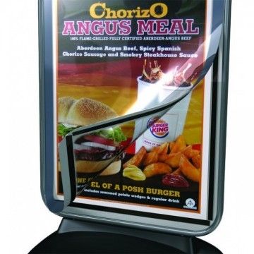When trying to attract passing trade you really need to stand out from the crowd. The Windtalker Sentinel forecourt sign is available in 3 sizes, which gives you the option of going LARGE with your advertising. More info on website buff.ly/2IJmhki or call 01733 530170