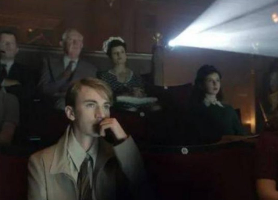 lichee_crisp's tweet photo. #notmysteve If SteveRogers just wanted to live a normal life, would the CA story begin? He couldn't be more normal before he got the serum https://t.co/UKdFH95A9V