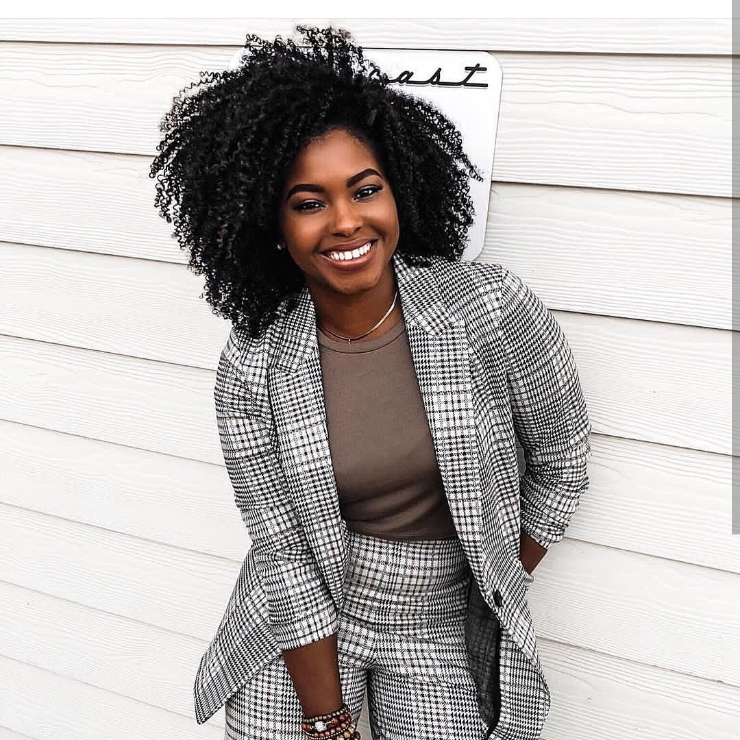 Hello Black Beauty tweet media