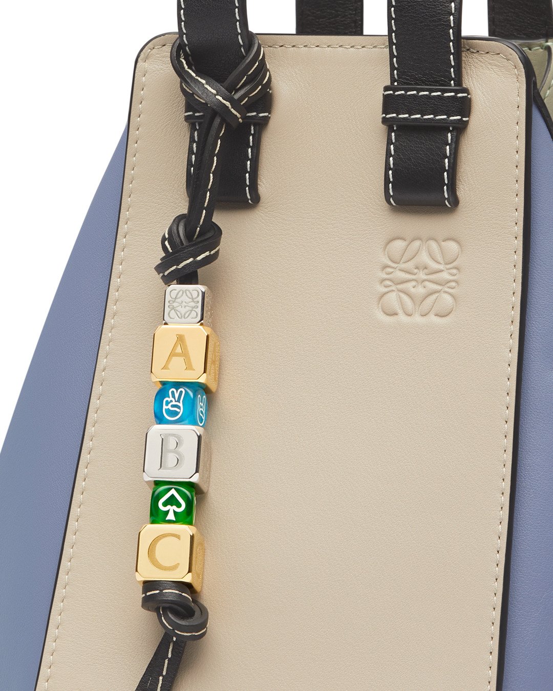 サイズ LOEWE ダイスチャームの通販 by 178 |ロエベならラクマ