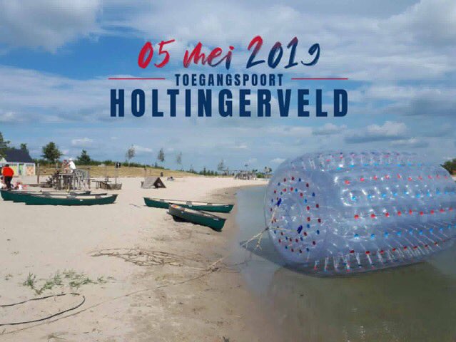 Over water lopen... Wie wil dat niet eens proberen? De Strandhoeve neemt deze spectaculaire 'aquarol' mee tijdens Vier de Vrijheid! Durf jij het water ook te trotseren samen met je vrienden of familie? 

p.s. Op 5 mei is er op de Toegangspoort Holtingerveld nog veel meer!