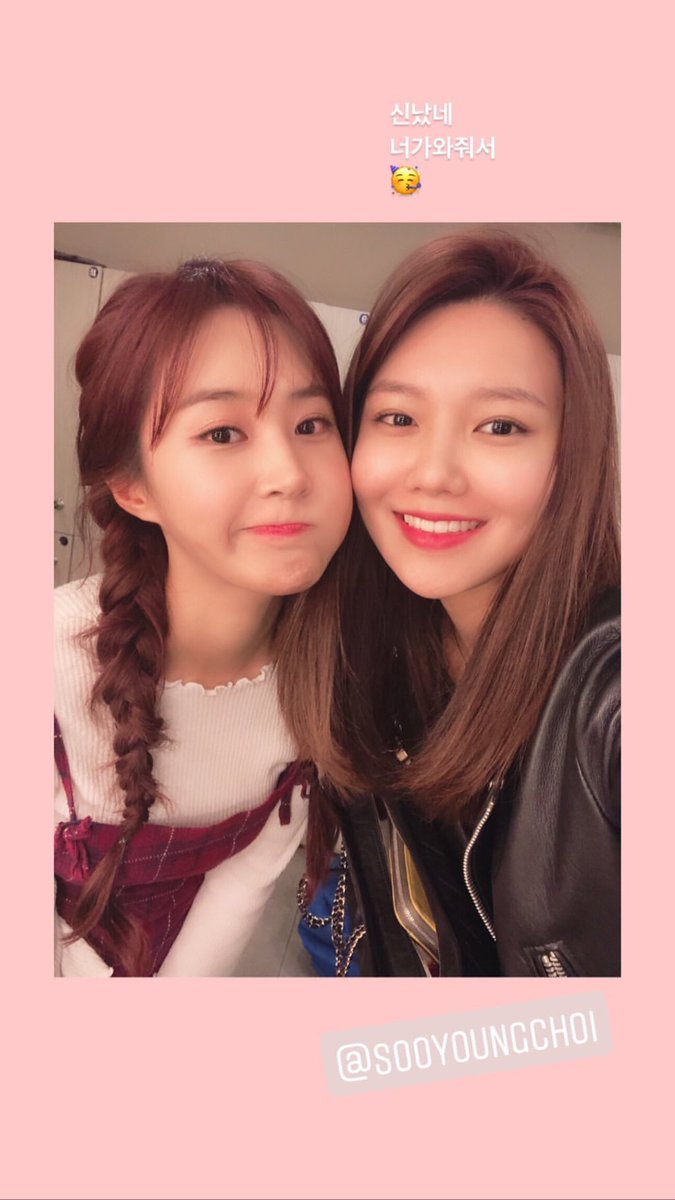 yulyulk___bot's tweet photo. 신났네 
너가와줘서
🥳 https://t.co/lTxXtgWCmw