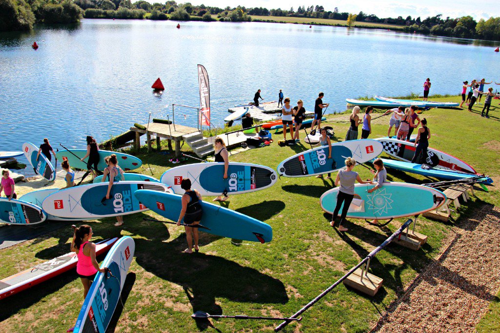 SUP Club plus Social night is tonight. After the club session we will be heading to The Fifield Inn for casual drinks, snacks /dinner and a few laughs - everyone is welcome to join us! #SUP #SupUK #braylake #paddleboarding #ukwatersports #berkshire #SUPnews #braylakewatersports