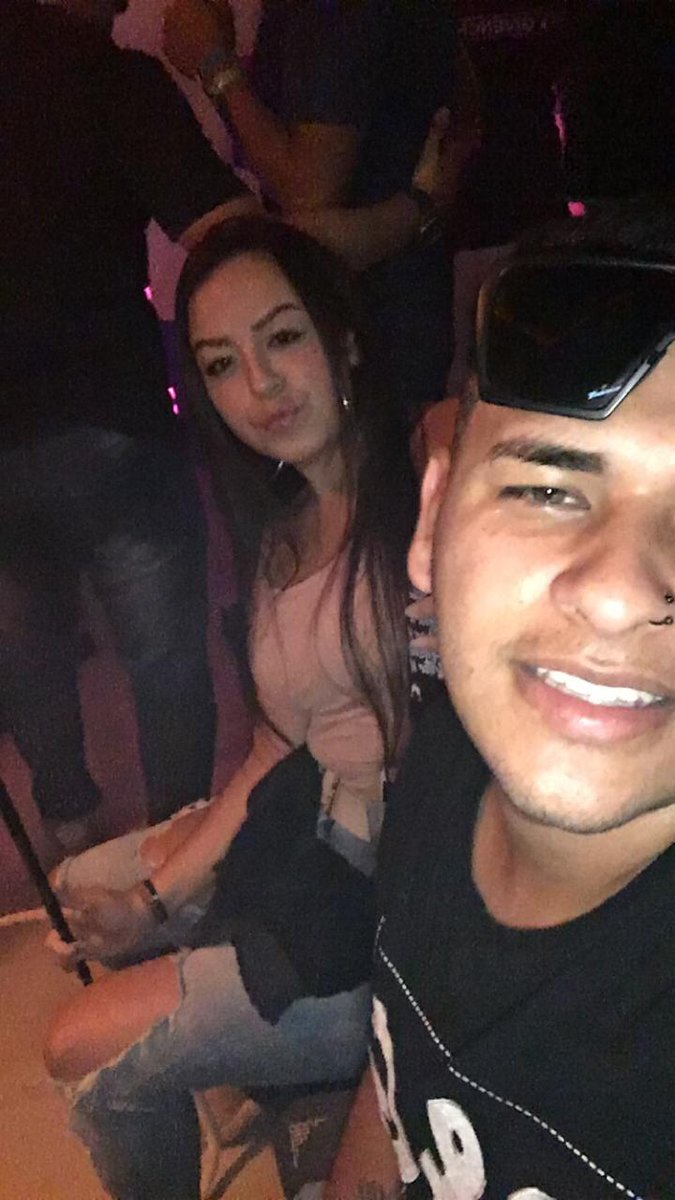 jheni_opps's tweet photo. 365 dias ao seu lado, eu te amo.❤ https://t.co/LMcAO1yh5n