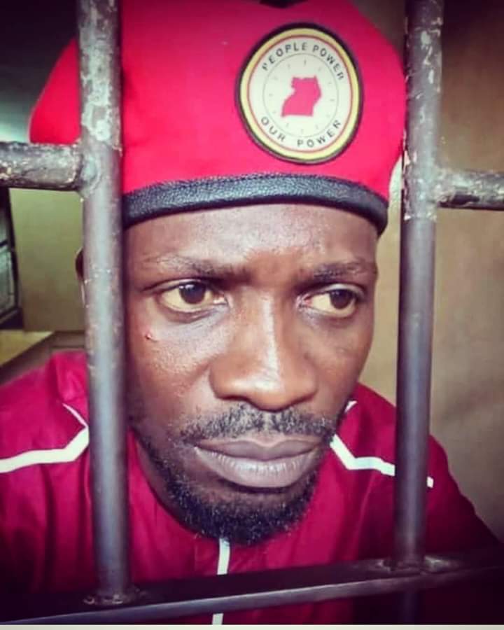 DiehardsBobi's tweet photo. TODAY IS LABOUR'S DAY BT TOMORROW IS #RED_DAY LET'S PAINT UGANDA RED AND DEMAND FOR OUR FREEDOM &amp; OUR FREEDOM FIGHTER #BOBIWINE MUST BE FREE 
PRESIDENT MUSEVEN NEVER JOKE WITH A LION ... #KYAGULANYI YEMPOLOGIMA YA UGANDA AND WE LOVE HIM😘😘😘 BECAUSE HIS THE ONLY HOPE WE HV 💪🏿💪🏿 https://t.co/RH1NUGQnyk