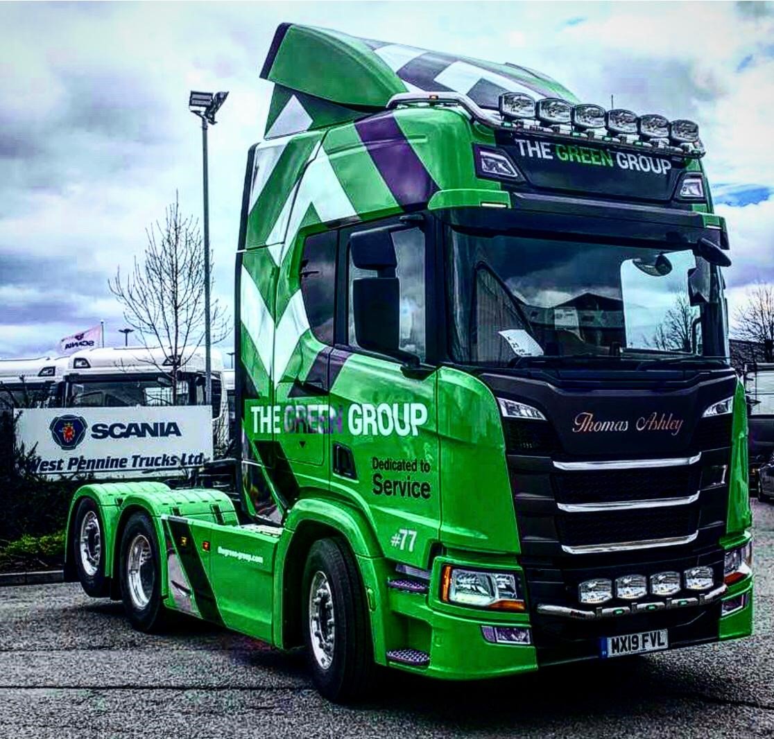 KelsaTrucks's tweet photo. Thanks to Alan McGowan / The Green Group for sharing this image of Next Generation Scania - very smart #Kelsa #HiBar #MiniBarXL https://t.co/8E562O9dPG