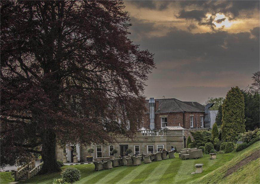 image_i_nation's tweet image. Awesome sunset at last nights @wentbridgehouse pre wedding shoot #orangesky #sunset #wentbridgehouse #wedding #photographer