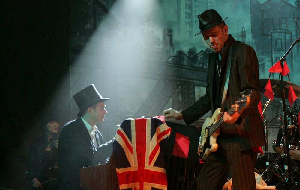 Damon Albarn says Britain is “emotionally messed up”: “Our mental health is not good” expi.co/01nGPE