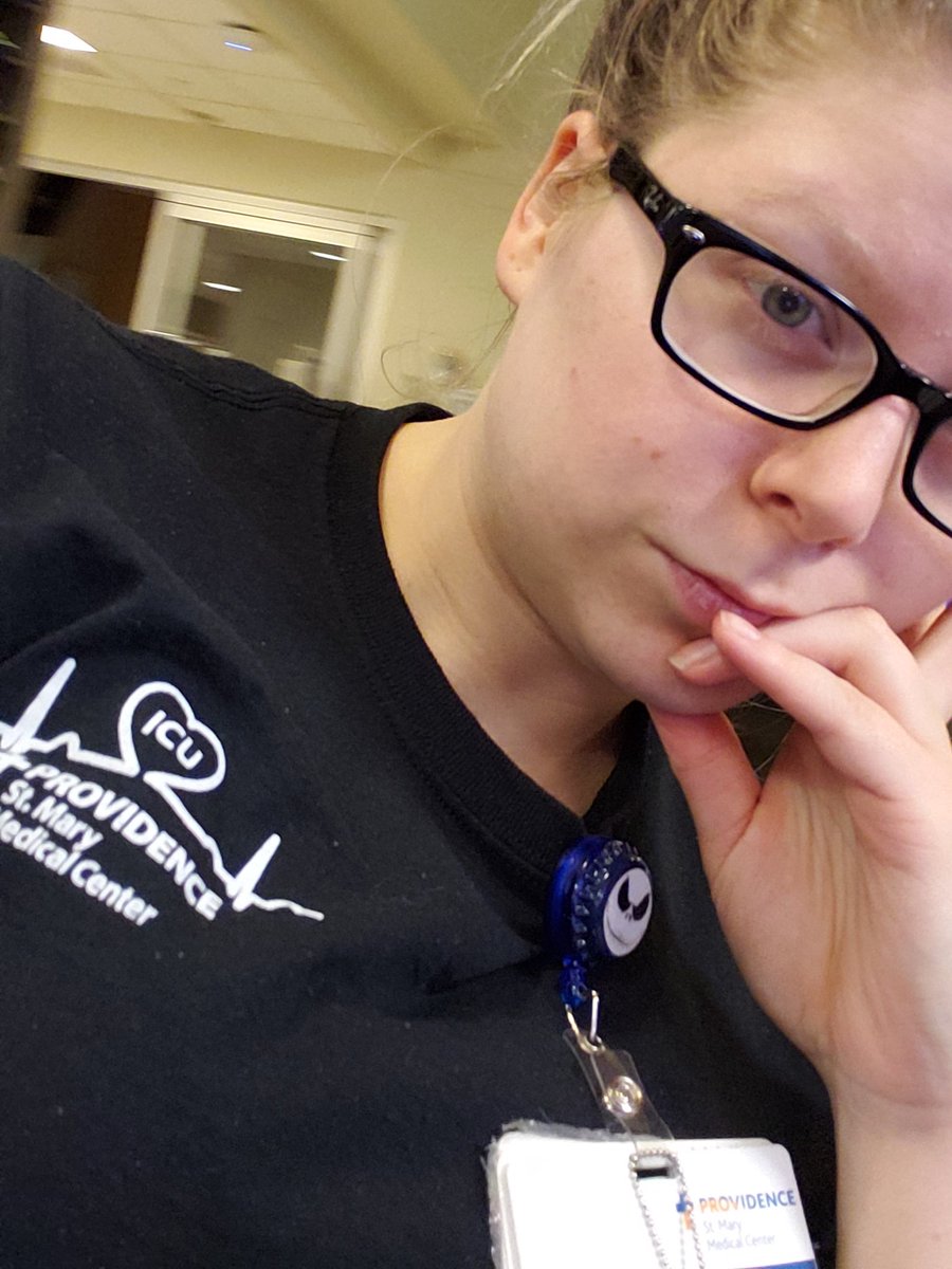 LtLucipurr's tweet image. ICU shirt, working in ER :) always doin what I love!!!! #ertech #cna