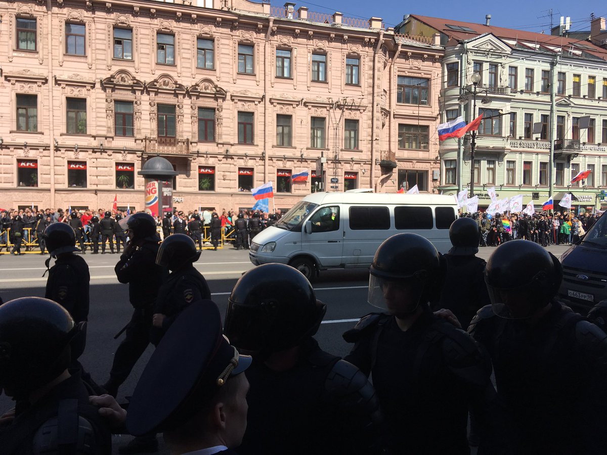 Разгоняют наше шествие 🙁 #1мая