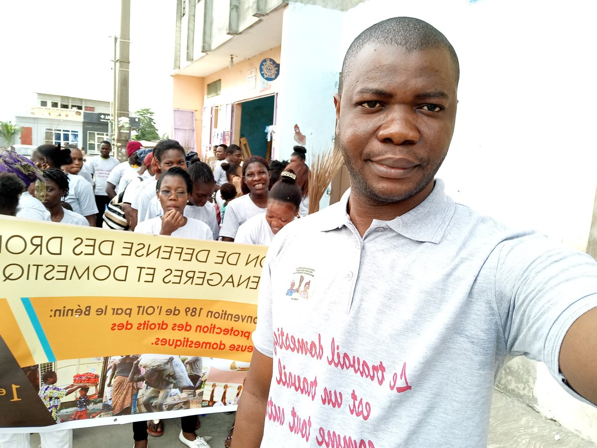 maison_msb's tweet photo. Nous étions au côté des filles et femmes domestiques de ADDAD-BENIN pour célébrer la fête du travail 1er Mai 2019. @HirondelleBenin @NulLoi @amnestybenin @kikanfr @Defenseurdroits @droitsdesfemmes @ONUFemmes @FemmejuristeCI @gouvbenin https://t.co/sd4Pj0QqJt
