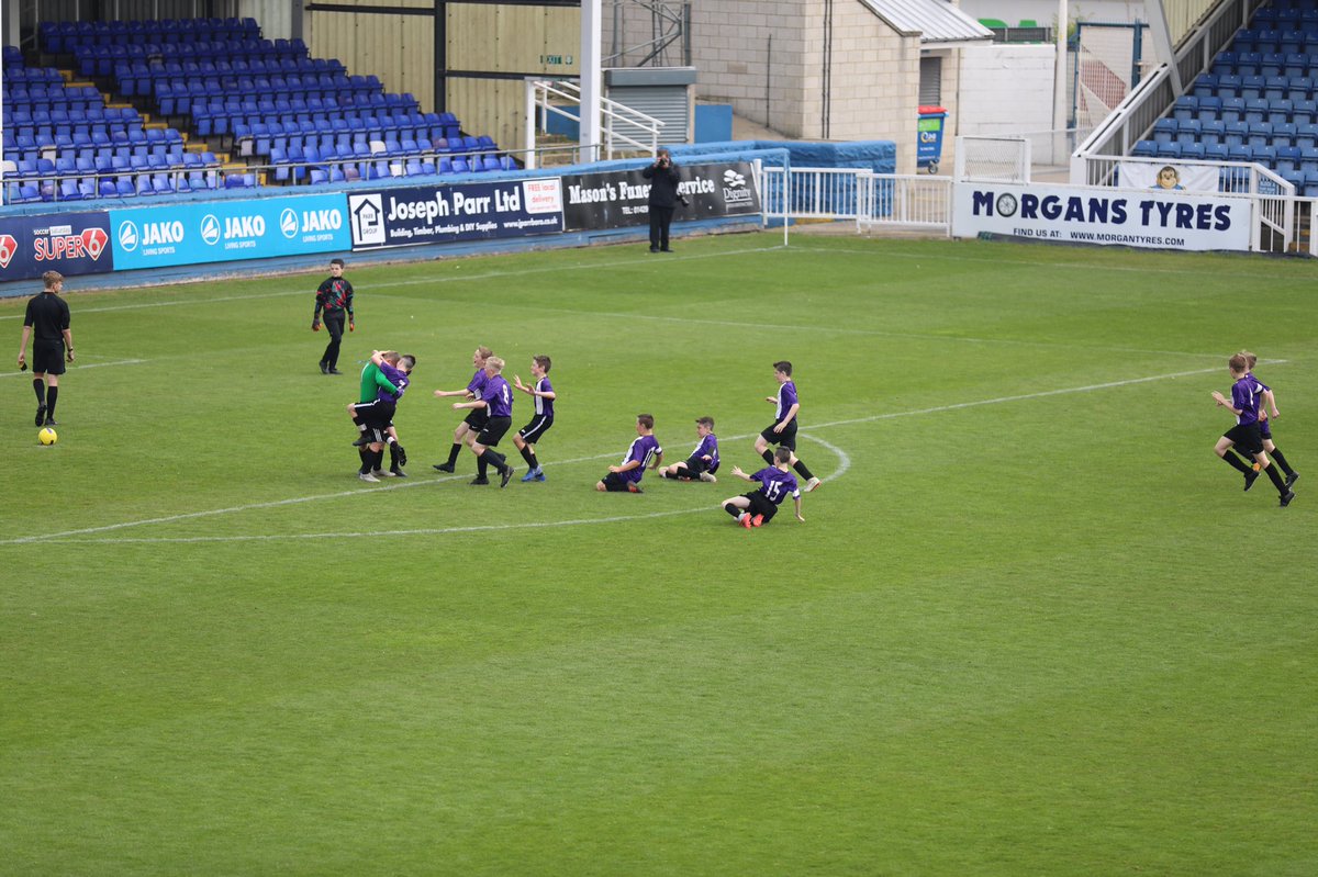 HartlepoolSFA's tweet photo. Fantastic opening game of finals day with Dykehouse winning on penalties after an enthralling 1-1 draw with English Martyrs. https://t.co/qOUPCsIDri
