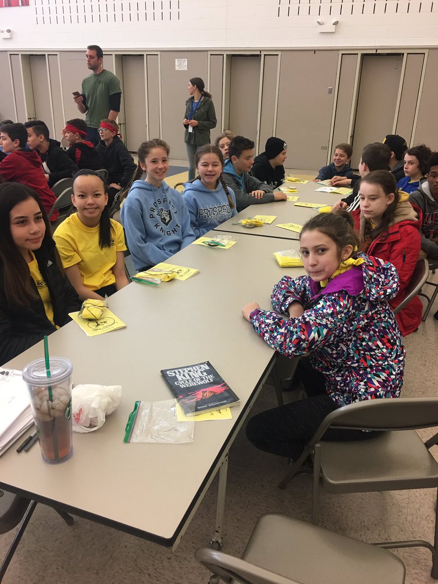 7E-2 is ready for Taft!  Have a great trip!  <a href="/AHSD25South/">South Middle School</a> #SMSTaft2019