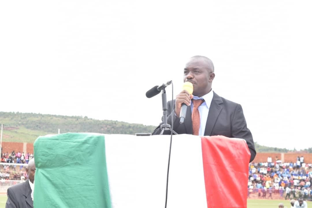 Province Gitega tweet media