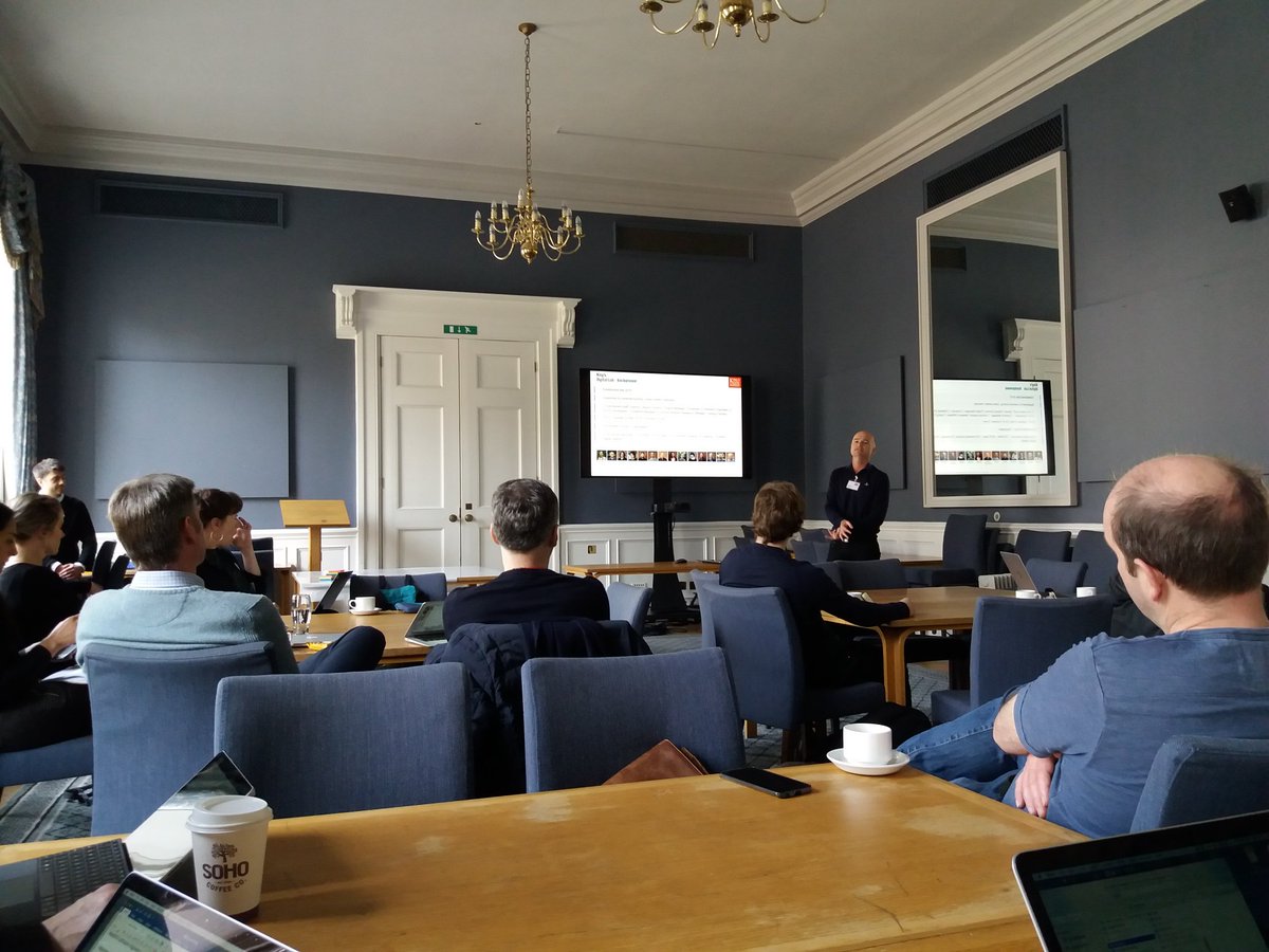 juliannenyhan's tweet image. Today I&apos;m at the workshop Research Software Engineering and the Creative Industries organised  @kingsdigitallab &amp;amp; looking forward to a day of #digitalhumanities #creativeindustries #researchsoftwareengineering conversations @UCLDH @UCLDIS