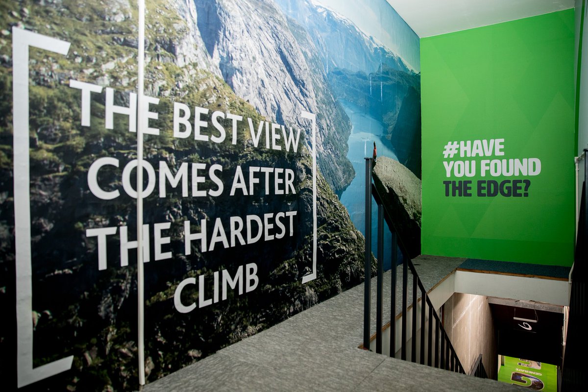 Leading Edge Signage tweet media