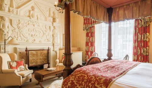 The Luttrell Arms tweet media