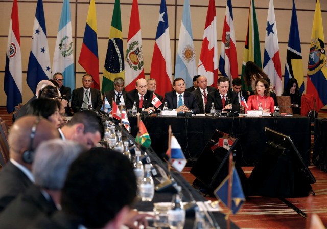 DolarToday's tweet photo. Grupo de Lima insta a Maduro a cesar la usurpación en Miraflores (Comunicado) -► https://t.co/zUdDFdkLhX https://t.co/TBHCE0JZRs