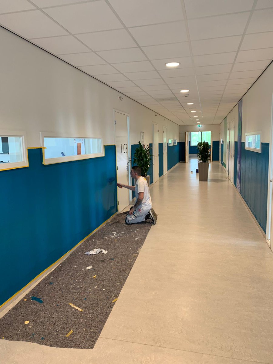 Mooie kleuren op deze School in #Utrecht