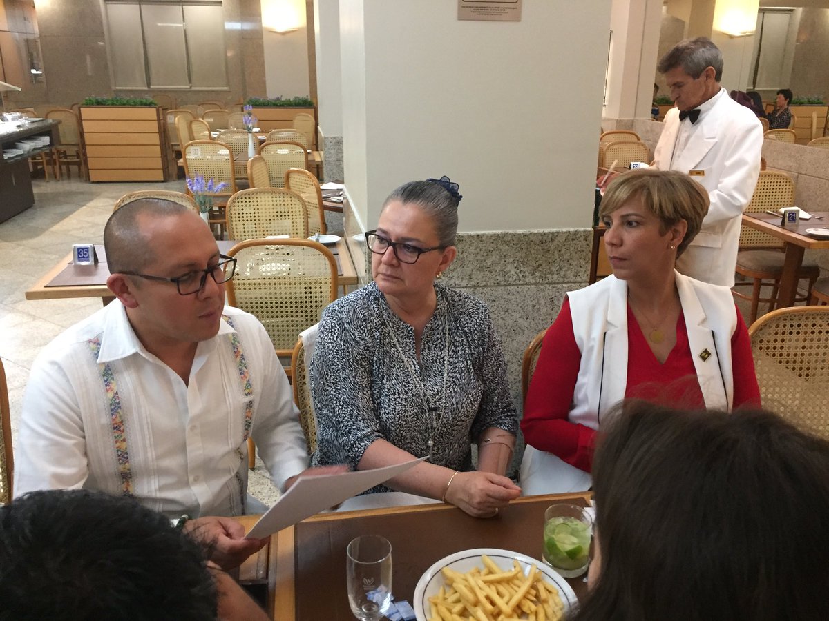 MaCarmenMorfin's tweet photo. Productividad y potencialidad, trabajo colectivo y colaborativo ejemplar #Conpeht1991 felicidades @CONPEHT @RedCONAET @Egresados_UDLAP @change_kamaleo @CONAET https://t.co/6srHIalAhc