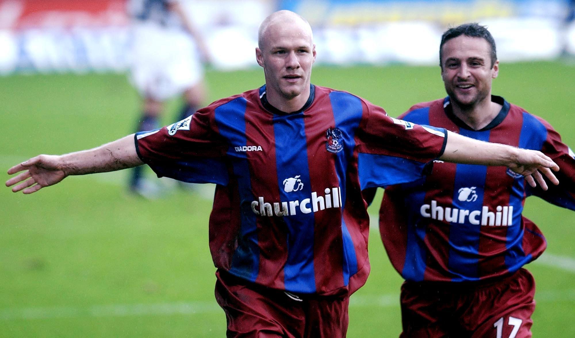 Squawka on Twitter: "Andrew Johnson for Crystal Palace in the 2004/05 Premier League season: 👕 37 games ✓ 7 wins ⚽ 21 goals 🎯 3 assists 🥇 1 Player of the Month