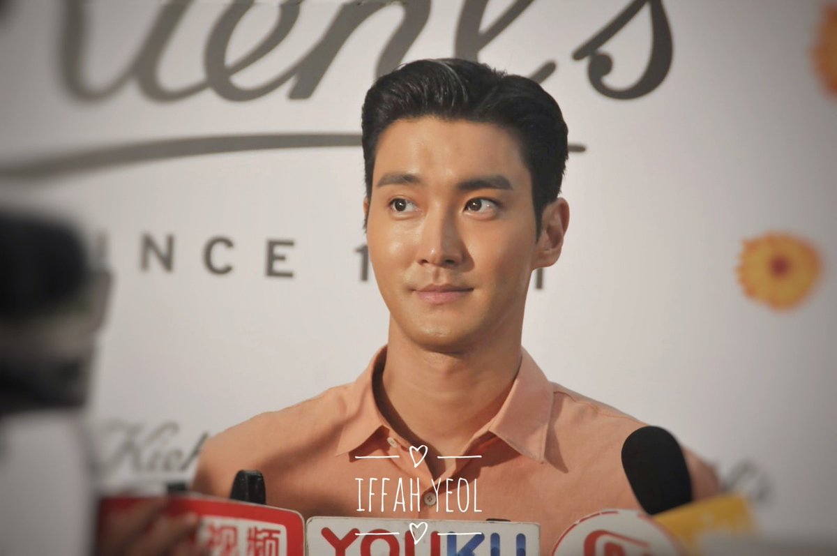 riffahyeol's tweet photo. 01052019
kiehl's brand in hongkong
#SuperJunior #์ํผ์ฃผ๋์ด #SuJu #SJ #ELF #๋ํด #DONGHAE #EUNHYUK #์ ๋ #SHINDONG #์์ #์์ฑ #YESUNG #์ดํน #LEETEUK #RYEOWOOKย #heechul #ํฌ์ฒ #Siwon #dne #ELF #elfhk https://t.co/aAn9acOHze
