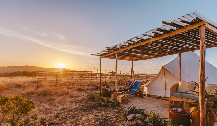 PropertyboxKE's tweet photo. #Nanyuki's Sieku offers private, intimate, #glamping (glamorous #camping) vibe which is unique in #Kenya.  https://t.co/jl1orhYP3i https://t.co/QQZtROACSz