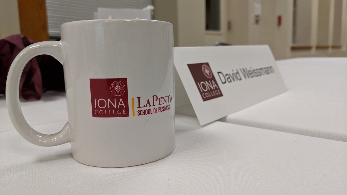 djweissmann's tweet photo. Great to be back at @iona last night for @ionacareers Career Decision Points panel. 

We talked decision making, disappointment, resiliency, and perseverance.

Can't believe it's been 10 years since  finishing my MBA. https://t.co/lIGwfj6nFY