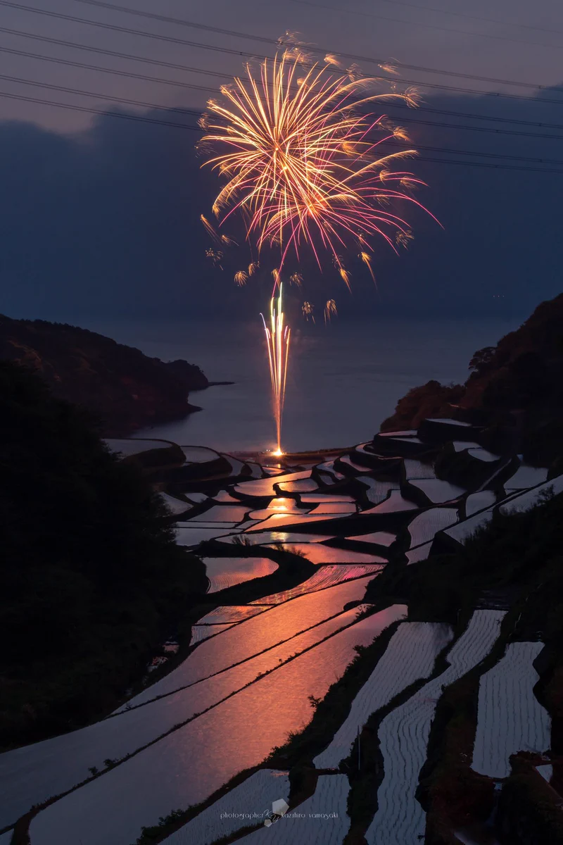 浜野浦の棚田「佐賀県」美しい花火！！『令和元年』素敵～