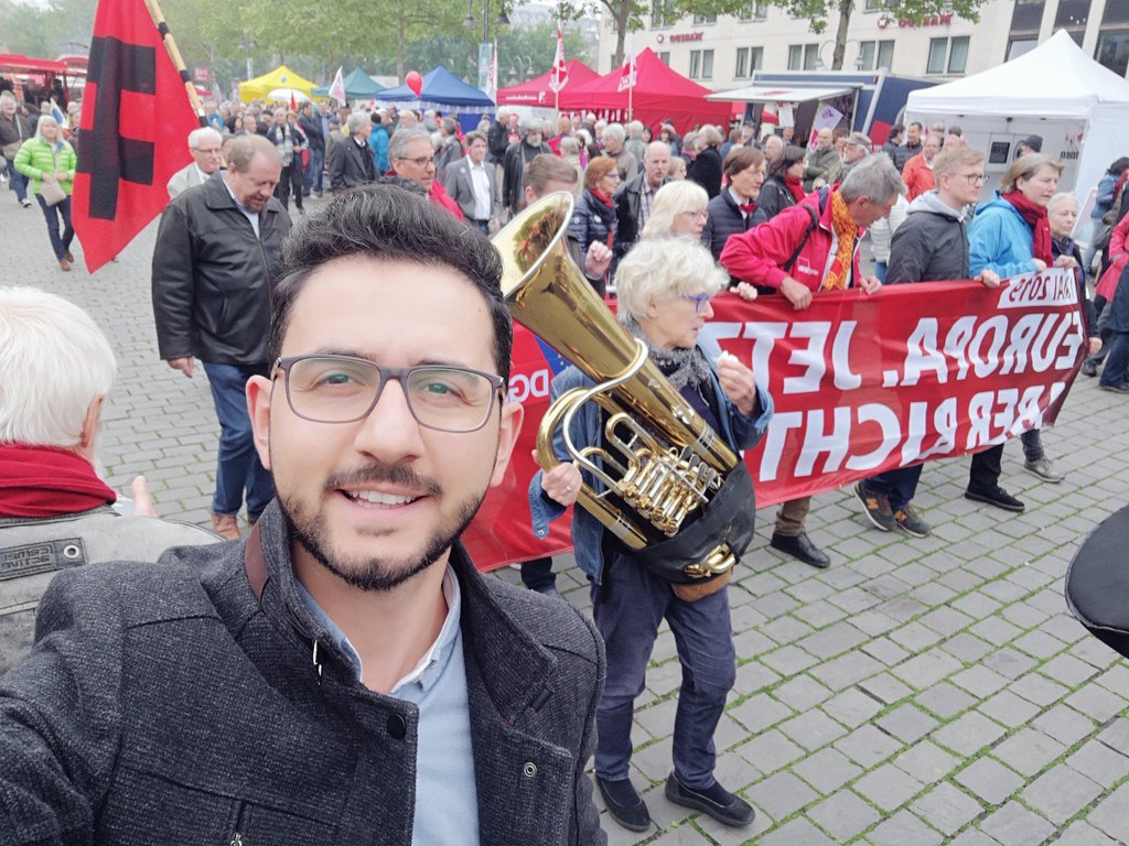 Mit dem Demonstrationszug am Heumarkt. #1Mai2019 #EuropaJetztAberRichtig