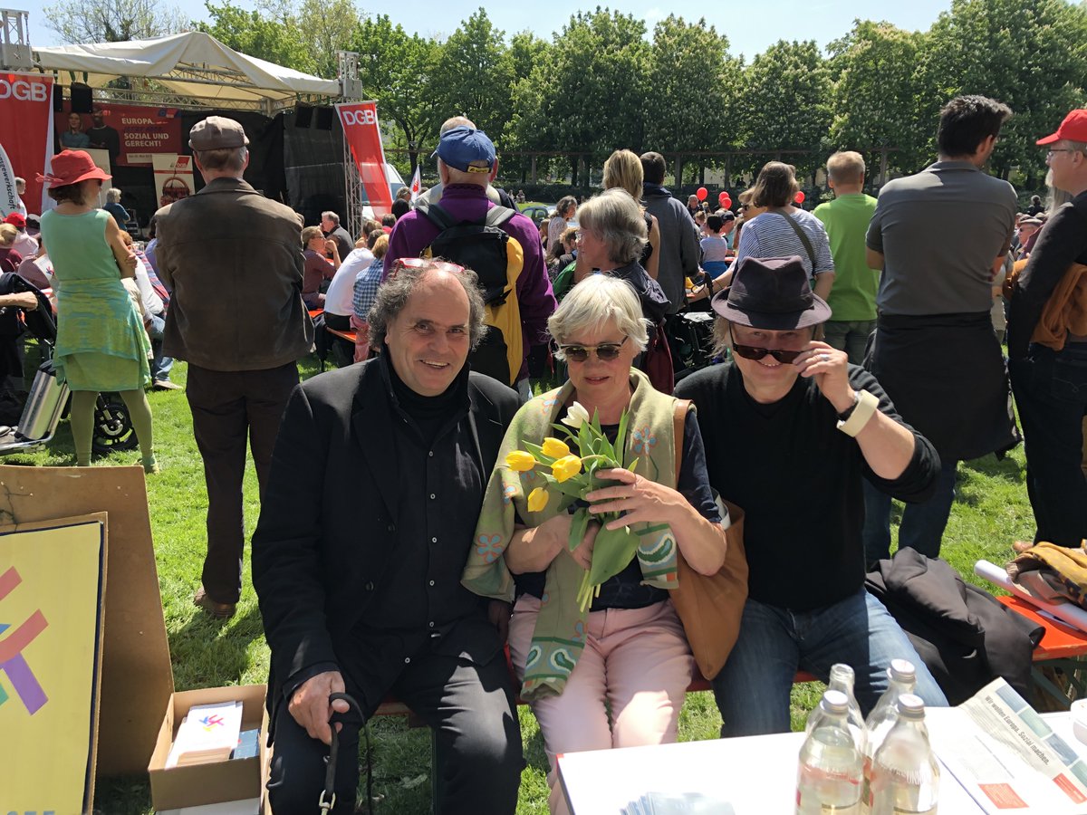 1. Mai: Kult auf dem Stühlinger Kirchplatz