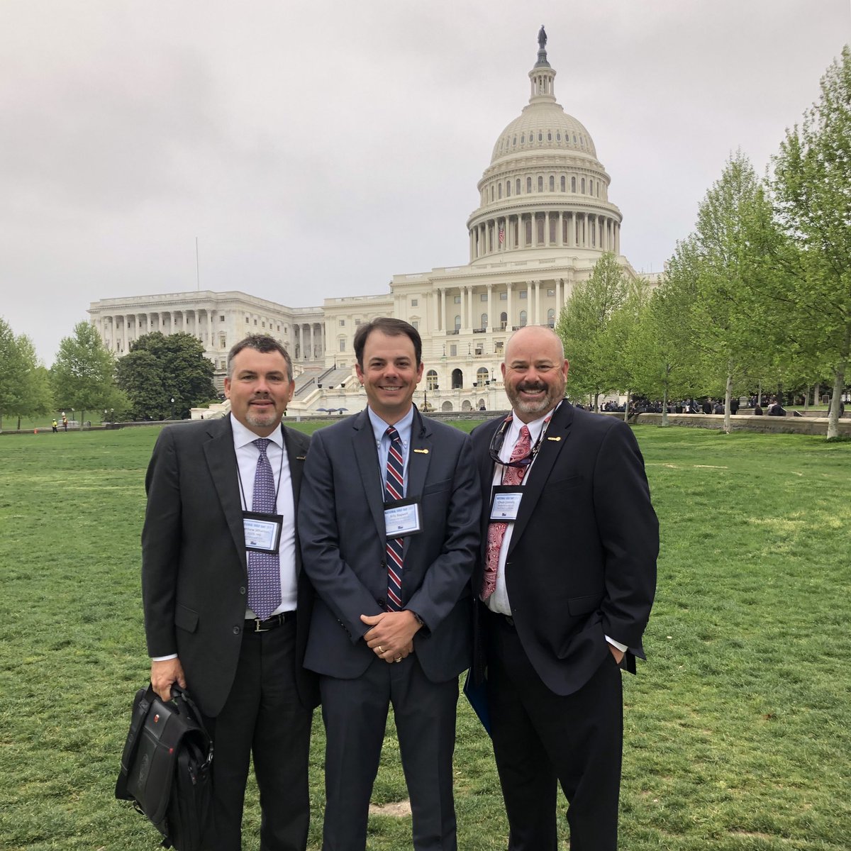 IHCCGreenkeeper's tweet photo. An honor to represent @GCSAA and @wearegolf with our good friends and neighbors from @GeorgiaGCSA today on Capital Hill! #NationalGolfDay #NGD19 https://t.co/IQ7aL5m5sc