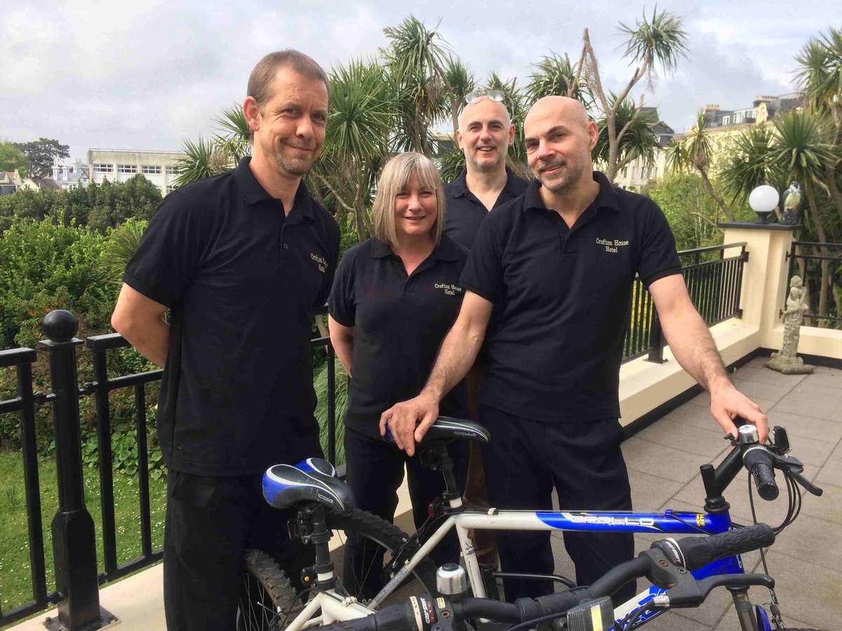 CroftonHouseTQ2's tweet photo. The Crofton House Hotel team look forward to welcoming our guests. Rooms and suites available for this forthcoming May Bank holiday. https://t.co/lqE7RlkPYH
