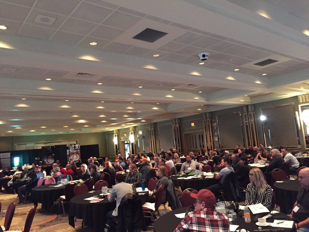 MKMParent's tweet photo. Rebecca Johnson, acting mayor of #thunderbay kicking off our first ever and SOLD OUT “Building Safer Communities” conference. #hsa #workplacesafetynorth #pshsa # #mentalhealthatwork #safety https://t.co/x7AsYYfSY5