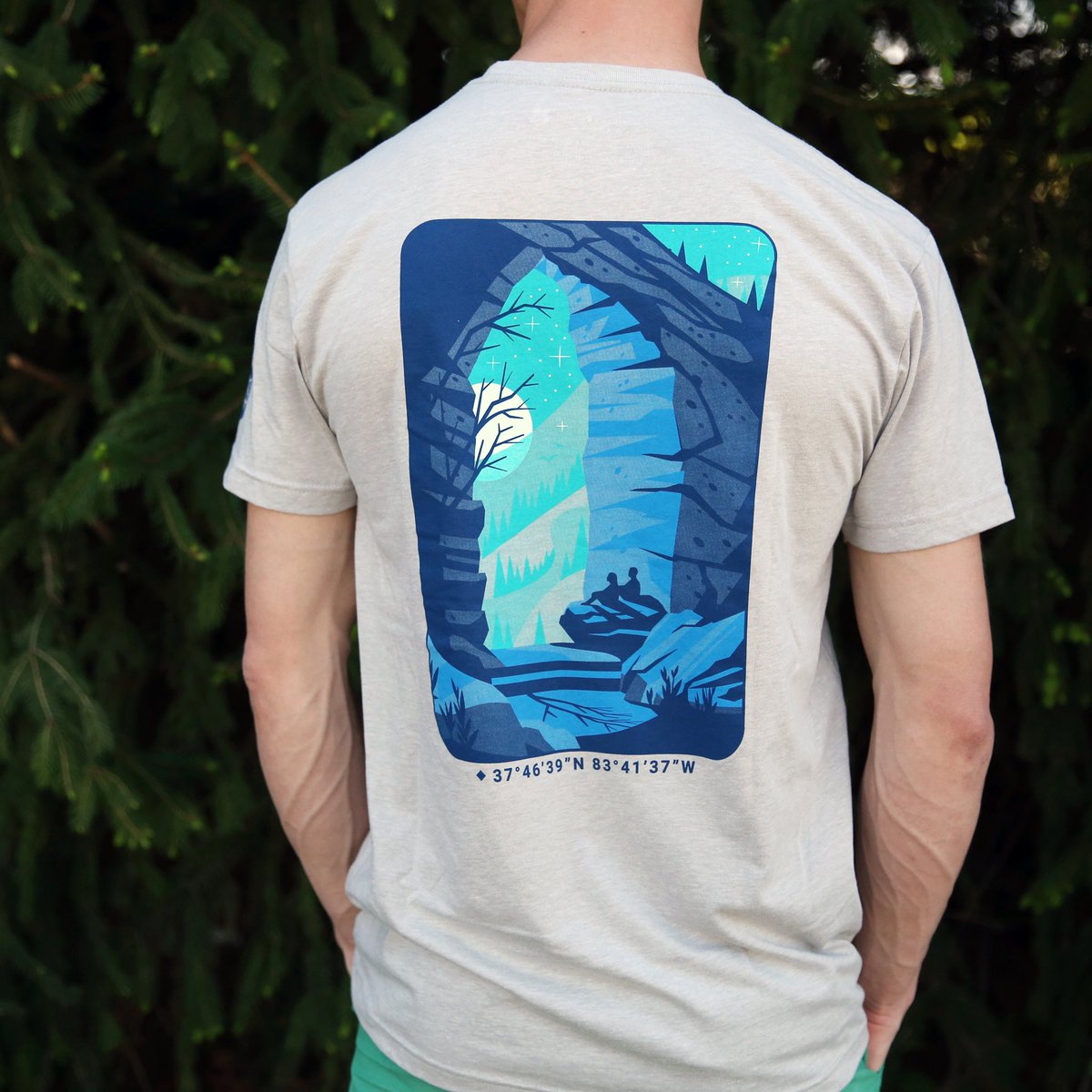 KYSTPARKFD's tweet photo. Naturally awesome 🎨🌳💙
Shop in-store or online with @KYforKY!
https://t.co/s0pieDai49…
Also available @revelrygallery and coming soon to your #KyStateParks gift shops. #KyParksProject https://t.co/xVdhh8PBik