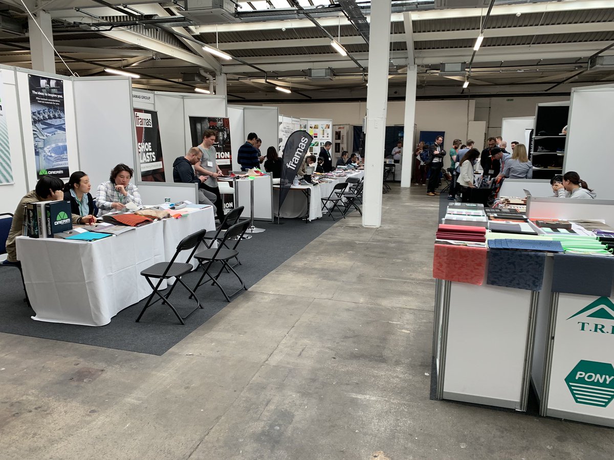 Printdot's tweet image. The EU Materials Show is open and everything is set up and ready to go! 😀 Exhibitors with shoes and leather Worldwide 🌍 We have completed 55 stands, provided the furniture and organised the event 👌🏻

#eumaterials #eumaterialsshow #london #oldtrumanbrewery #oldtrumanbrewery