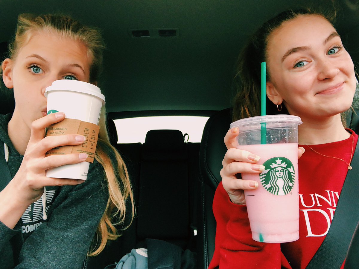 TessKilberg's tweet photo. When you see your teacher during a school day during school hours @Starbucks #wereatlunchnotskipping #starbuckssavesusfromapush @MrAndersonGov https://t.co/eXrbuRw9m2