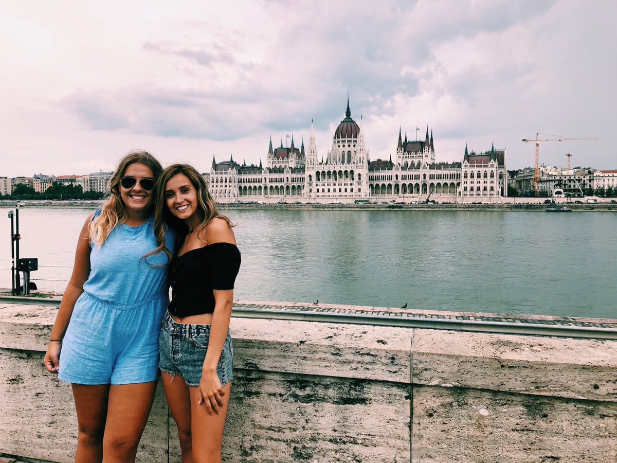 gapku's tweet image. GAP student Emily Kaemmer tells us about her @KUStudyAbroad✈️in Spain🇪🇸: 

"My experience abroad enhanced my academic experience by giving me new world perspectives and pushing me to become more independent. Being abroad you have to become a good..."

instagram.com/gap.ku