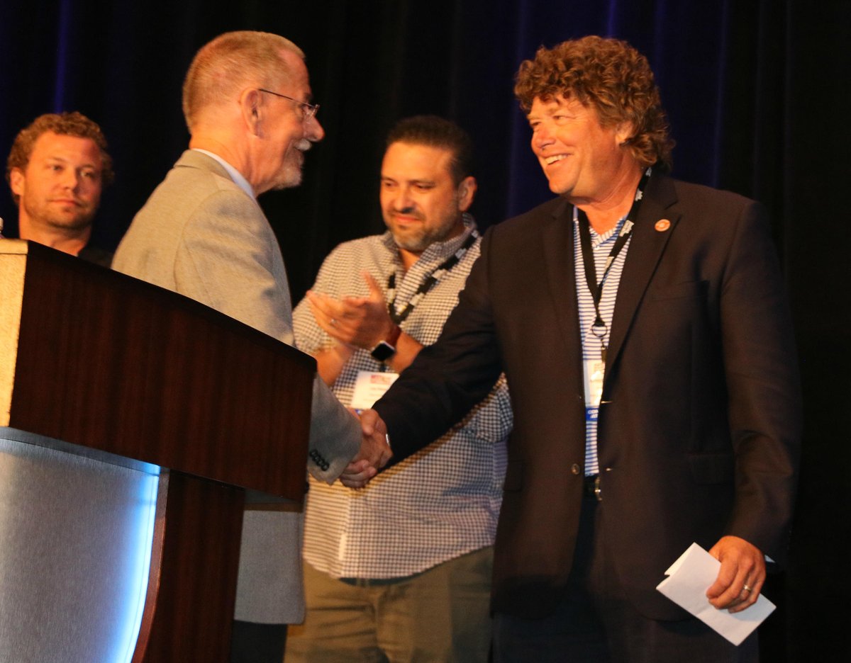 RoofContr's tweet photo. Gregg Wallick, CEO, @Best_Roofing (@RoofContr 2018 Commercial Roofing Contractor of the Year), talks "How to Build a Successful Sales Organization" at #AECBuildTech. Coming up at 2:30 p.m.! https://t.co/i7enkCGBO6 https://t.co/pY36avU37L
