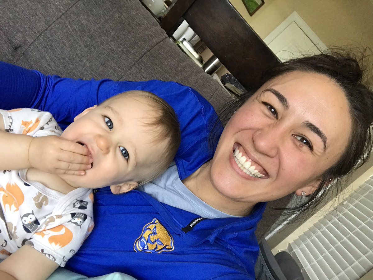CoachRWestfall's tweet photo. Lunch date with my Tater Man! #sumobaby #bottomlesspit #fourmolarsatonce #13months https://t.co/V6CIuqsvW4