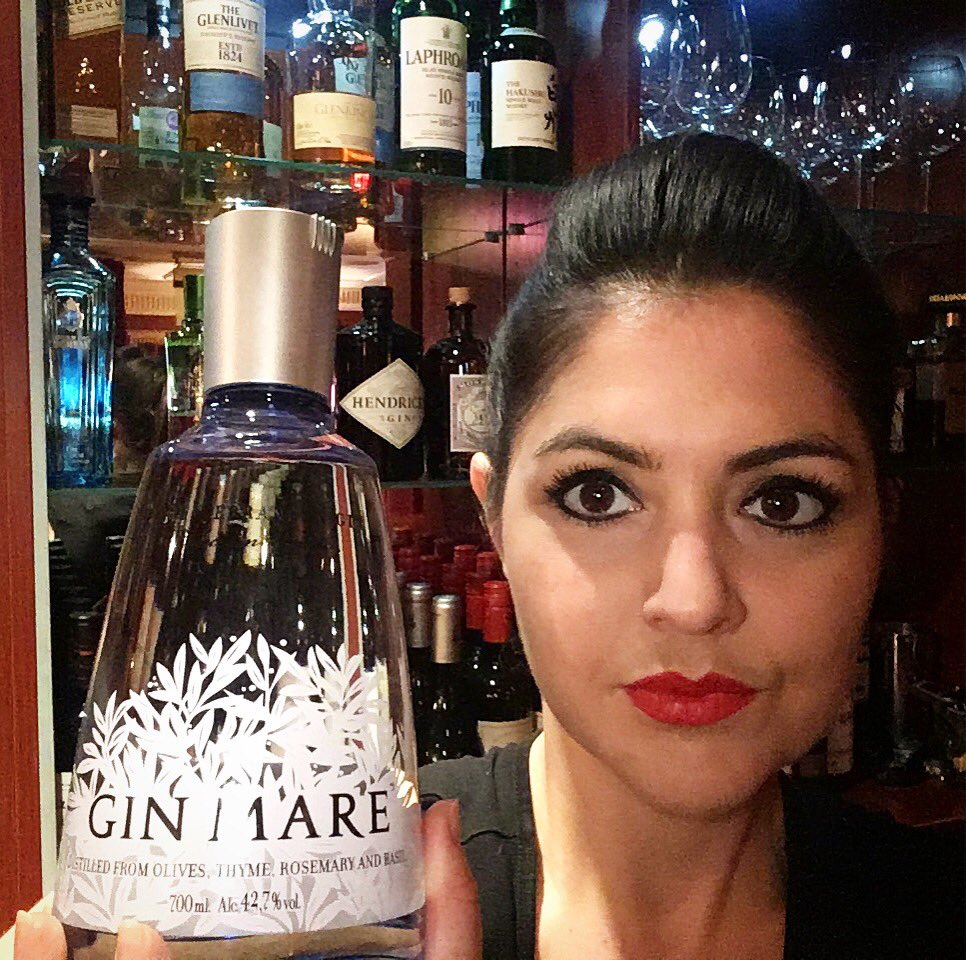highginx1's tweet photo. We’ve decided to combine #highginxoftheday with #ginadaymay, & ‘Selfie’ was the requirement for today so @filer_claire is taking advantage of the gin shelf at @belcanto_london to showcase her favourite after-work drink - @ginmare, an extremely refreshing savoury herbal gin! #gin https://t.co/du8x5WOFaJ