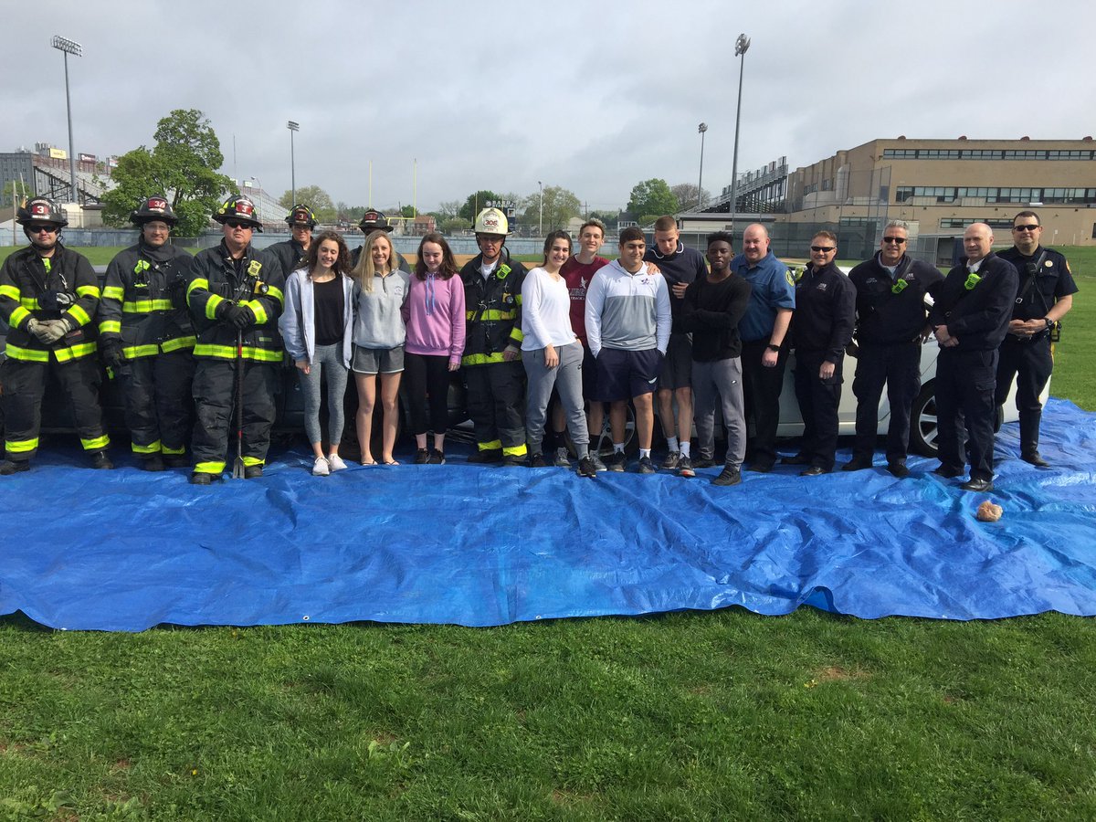 letsgetSADD's tweet image. SADD crash 2019 - Thank you to everyone who was involved. We hope everyone who witnessed it took this seriously, and will pledge to never drink and drive ❗️