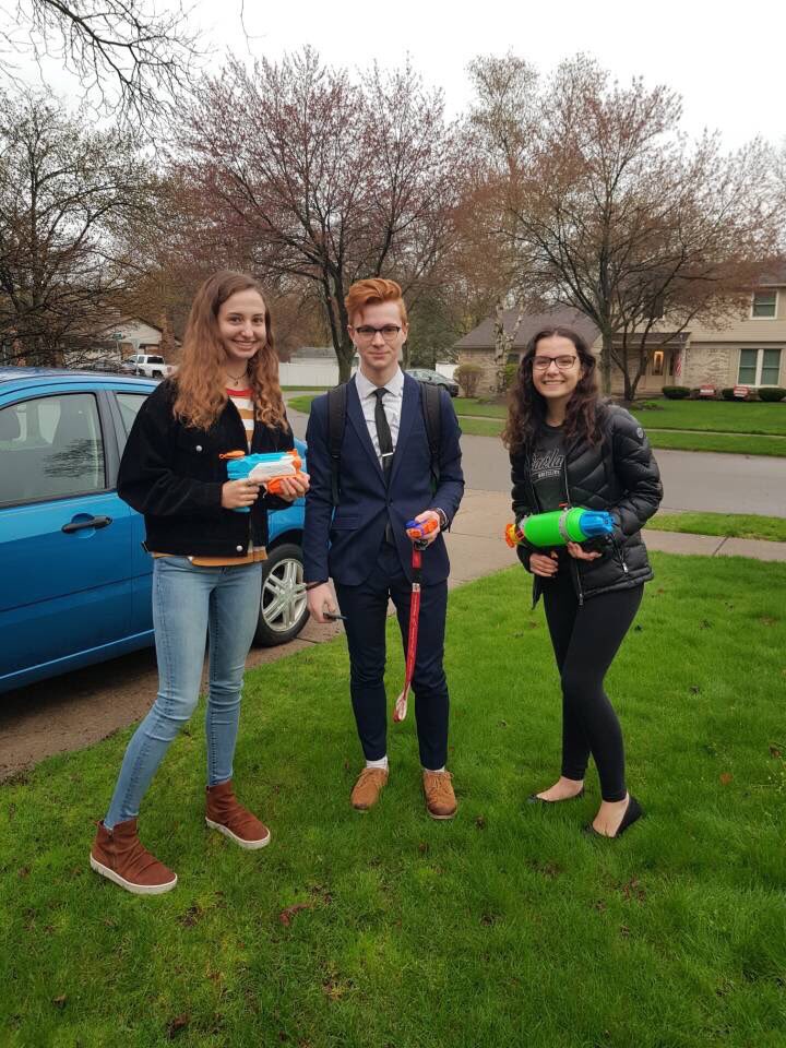 shs_ww19's tweet photo. Rachel and Brianne got Jack!
Jehovah’s Wetness - 1
I Got The Hoses In The Back - 1 https://t.co/w16r0Zt5b7