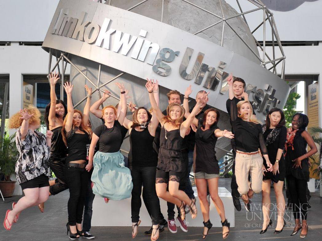 limkokwing_la's tweet photo. La Universidad de Limkokwing es el centro de educación y turismo en Malasia, con el cuerpo estudiantil más internacional del mundo compuesto por talentos jóvenes y creativos de más de 165 países. https://t.co/NVmNEGNcbV