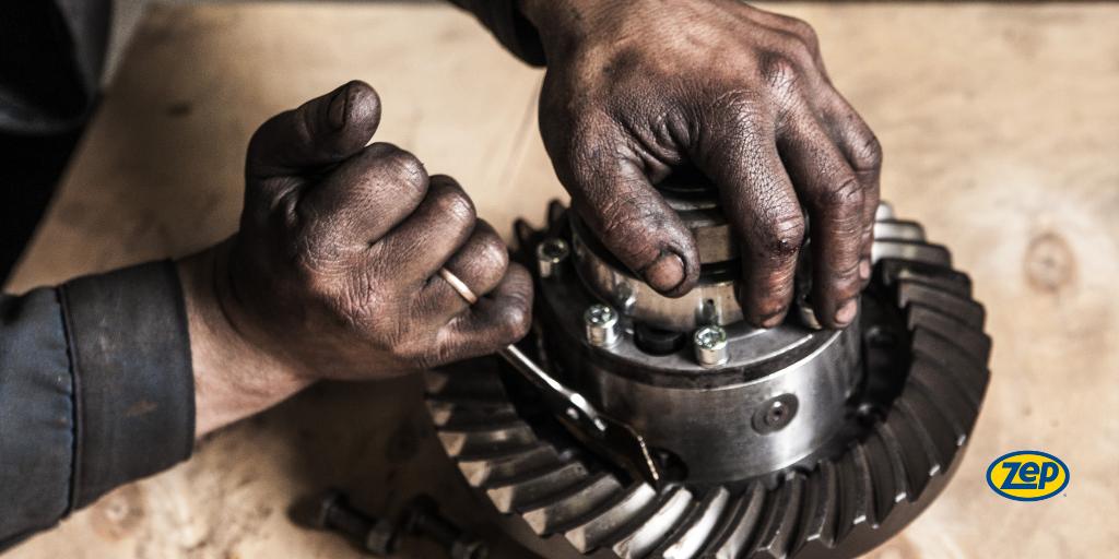 Zep_USA's tweet photo. For 80+ yrs, Zep has been the brand of choice for hard-working pros who need products that work just as hard. We'll be here to help you get #ZepLevelClean every time. Happy #NationalSkilledTradesDay! https://t.co/x7QLE03g4O