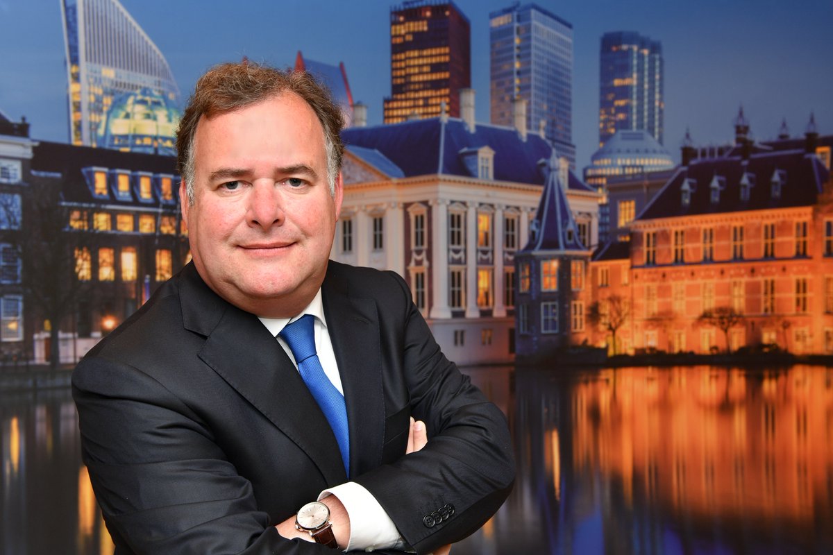 RT onl: RT onl: 'De Wet DBA is ingevoerd in 2016 en na 6 maanden on-hold gezet. De overheid wil uitbuiting van zzp’ers aanpakken. Daarbij wordt gesuggereerd dat het om een groot deel van de zzp’ers gaat. Uit onderzoek blijkt het tegendeel', zegt Biesheuv…