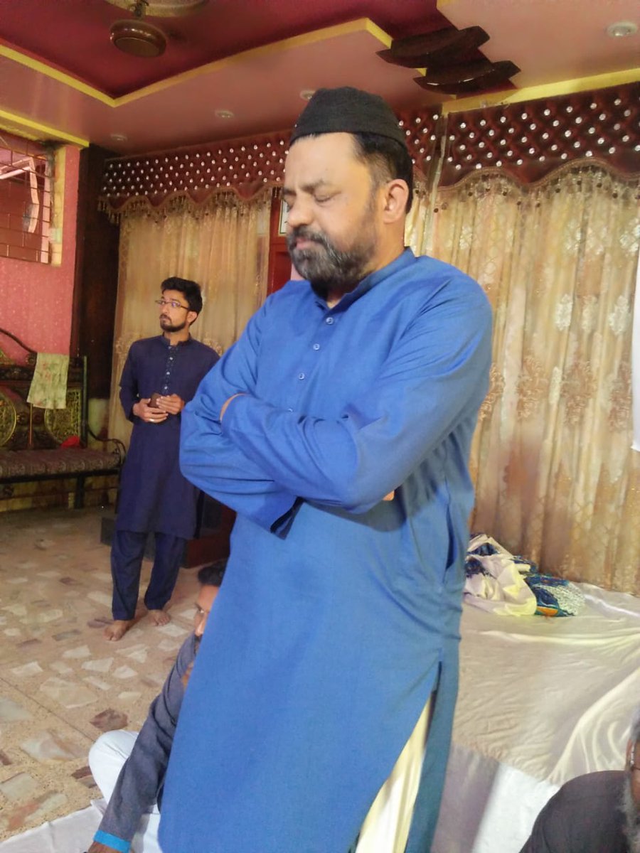 MQMpkHyderabad's tweet photo. ایم کیو ایم پاکستان حیدرآباد ڈسٹرکٹ کی جانب سے شہید چیئرمین عظیم احمد طارق بھائی کی 26 ویں برسی کے موقع پر ایصالِ ثواب کیلئے قران خوانی کا اہتمام کیا گیاقران خوانی کے احتمام پر فاتحہ خوانی اور دعا کی گئی جس میں ڈسٹرکٹ ٹاؤنز یوسیز شعبہ جات کے ذمہ داران و کارکنان نے بھر پور شرکت کی https://t.co/NZIttfz2OM