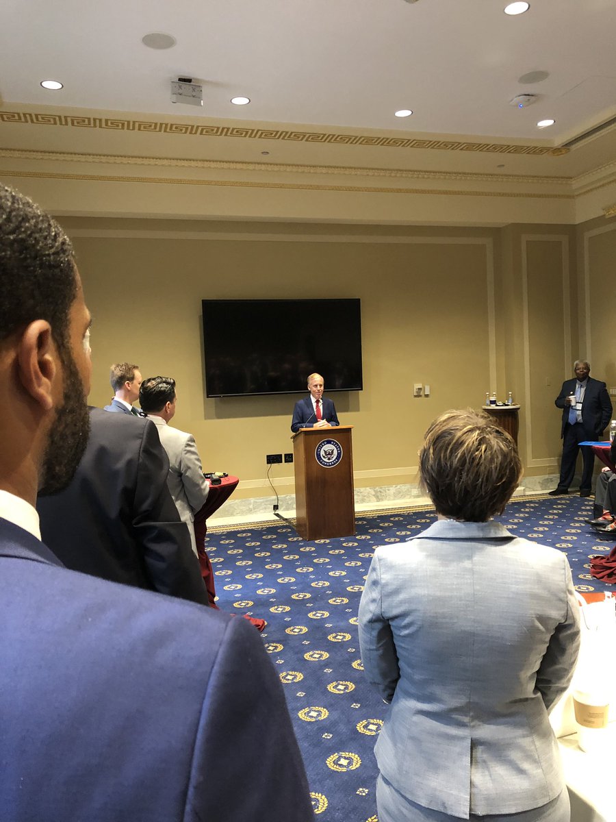 jholliday83's tweet photo. Great day in DC for #NGD19 @wearegolf @GCSAA https://t.co/7vtzWmLdnR
