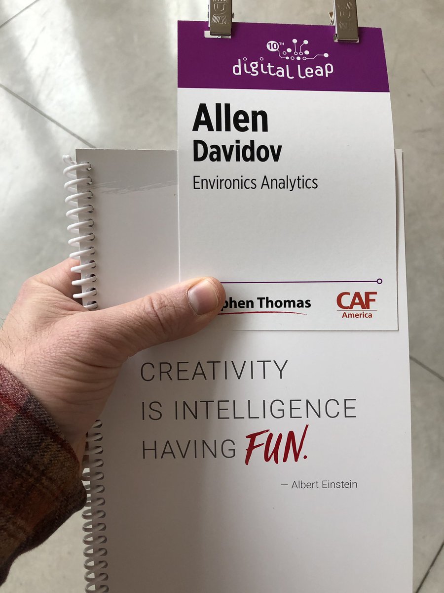 AllenDavidov's tweet photo. A busy but great day of learnings, sharing, seeing some familiar faces and meeting many new ones. Always promoting #DataForGood. Thank you @DigitalLeapCda and @cdnmarketing! https://t.co/xWBKCNhzYb