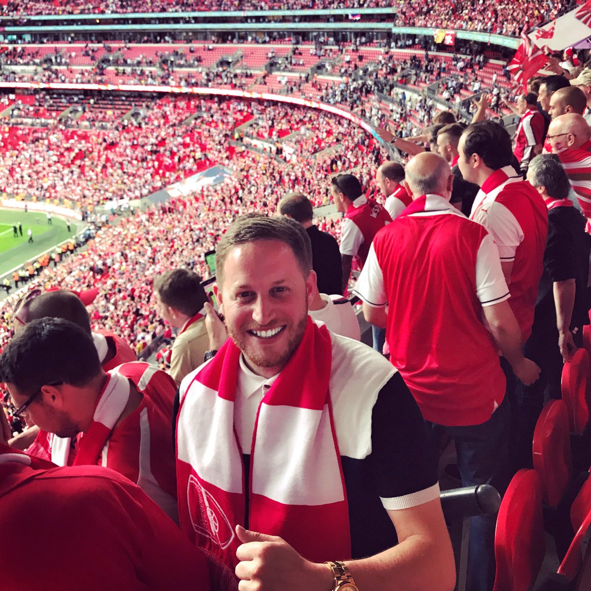 ....Daydreaming.... tweet media